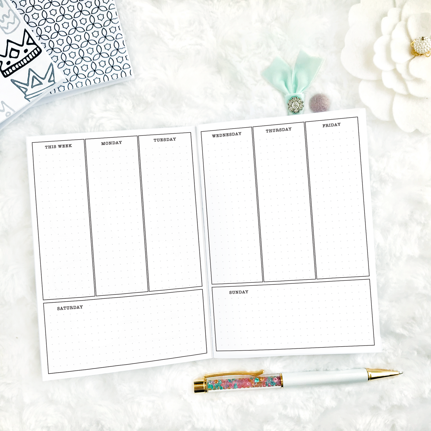 The Queen Bee Weekly | Printable